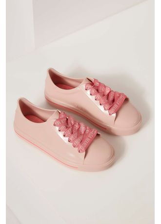 tênis de larissa manoela