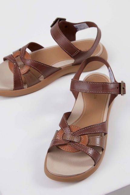 calçados femininos pegada