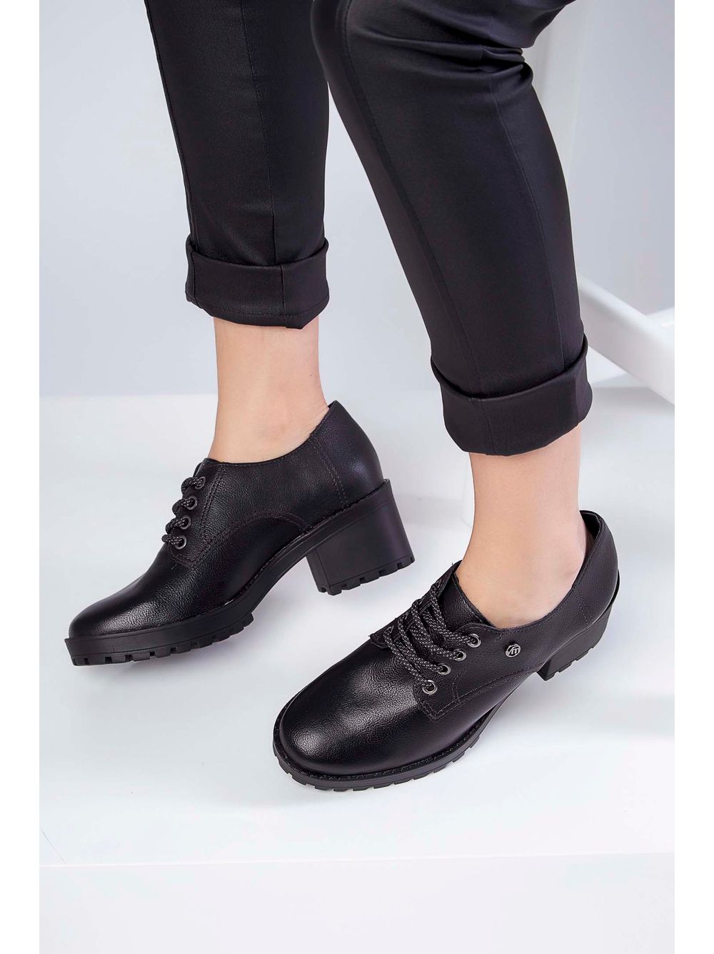 sapato oxford tratorado via marte