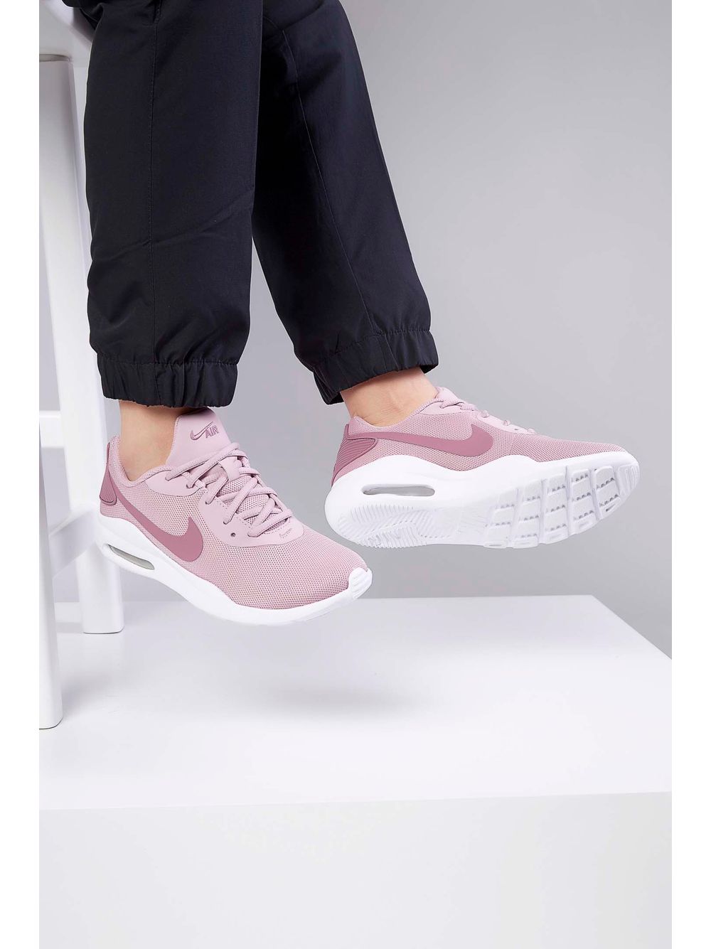 Tenis Nike Air Max Oketo Lilas Pittol
