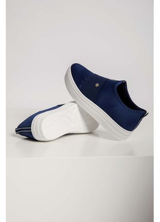 tenis casual feminino slip on