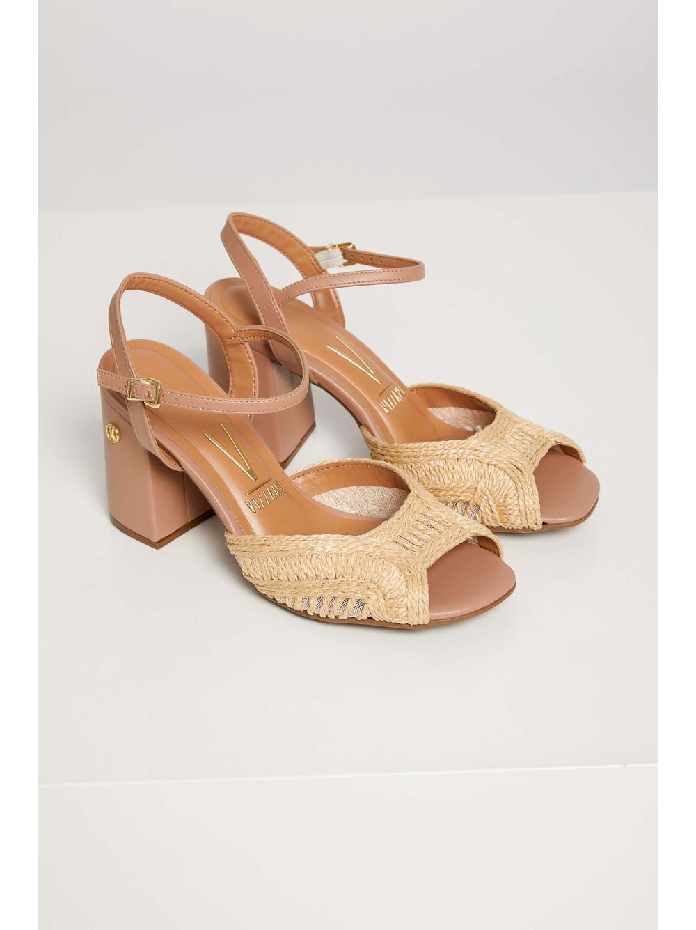 sandalia salto quadrado baixo vizzano