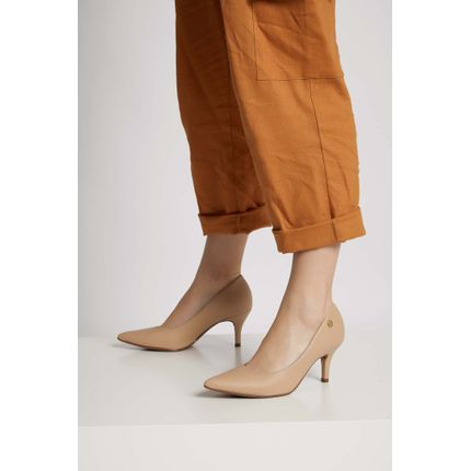 scarpin bege salto medio