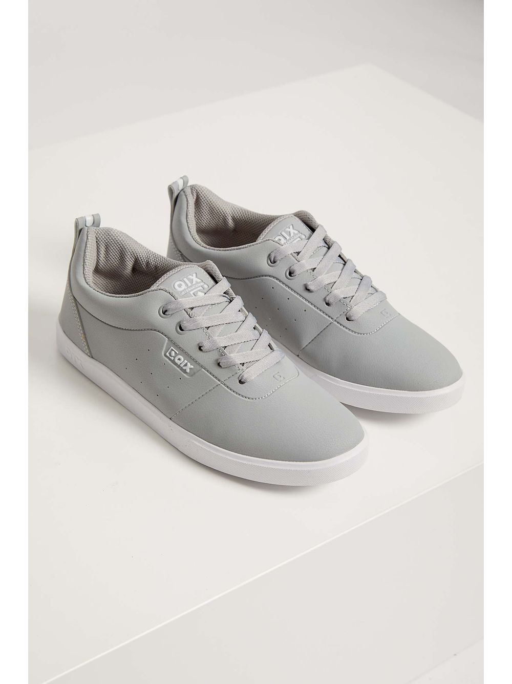 tenis qix cinza masculino