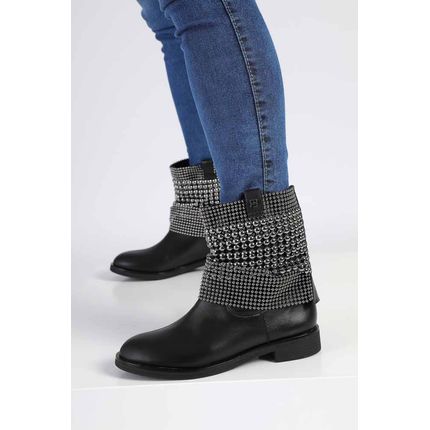bota tratorada raphaella booz