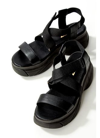 sandália feminina flatform quiz