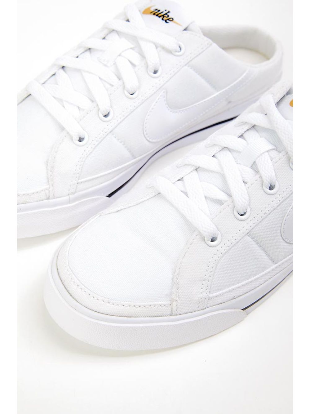 womens nike mules
