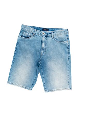 Como Usar Bermuda Jeans Masculina Durante o Verão Inteiro!