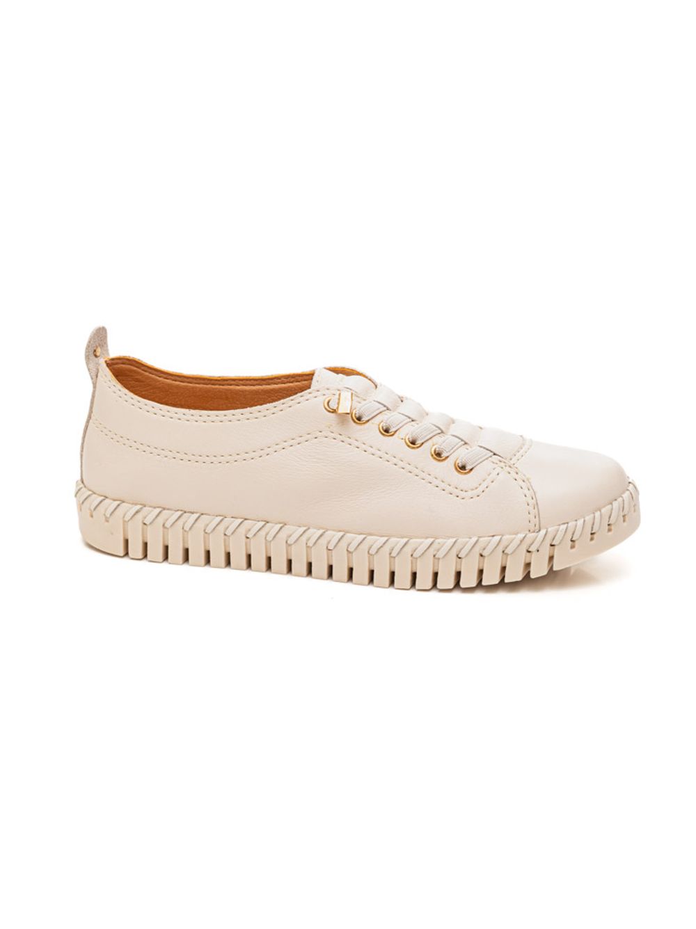 FILA Women's Twister Platform Sneaker